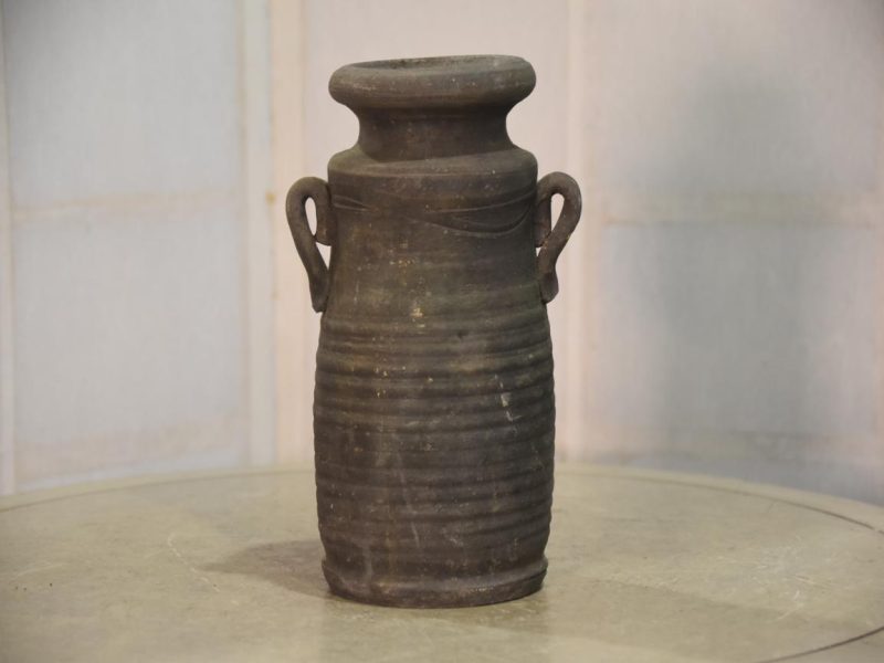 Bizen Pottery Vase - Image 4