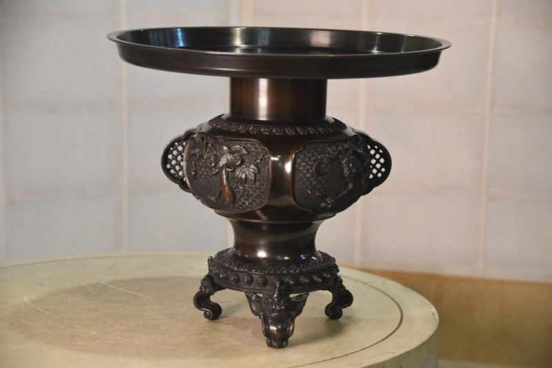 Bronze Usubata Vase Width:330mm