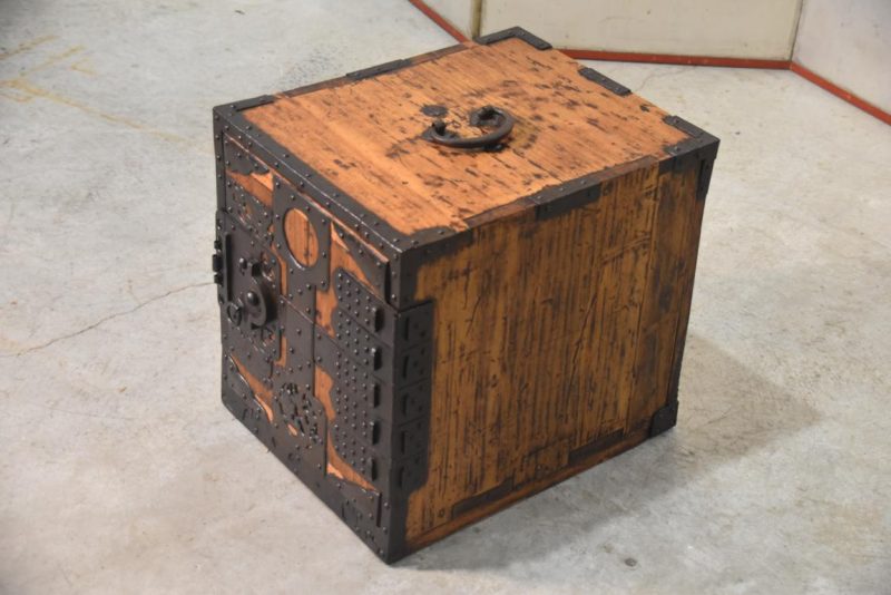 Japanese Edo Period Funa Dansu Ship's Chest Width:390mm - Image 4