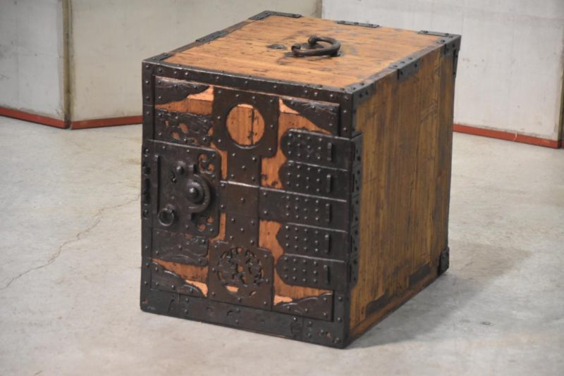 Japanese Edo Period Funa Dansu Ship's Chest Width:390mm