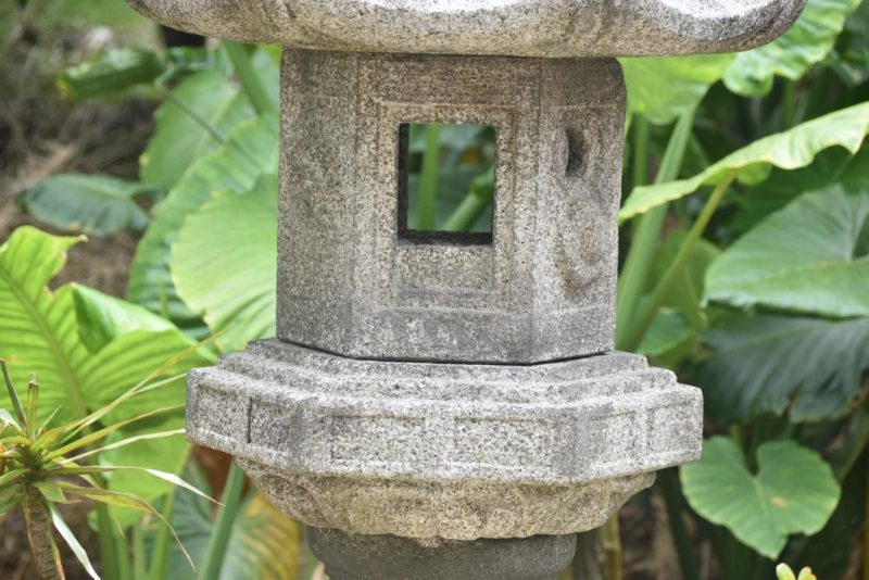 Antique Granite Garden Lantern Height:1800mm - Image 4
