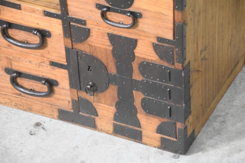 Meiji Period Tokyo Region Merchant Chest Width:780mm - Image 8
