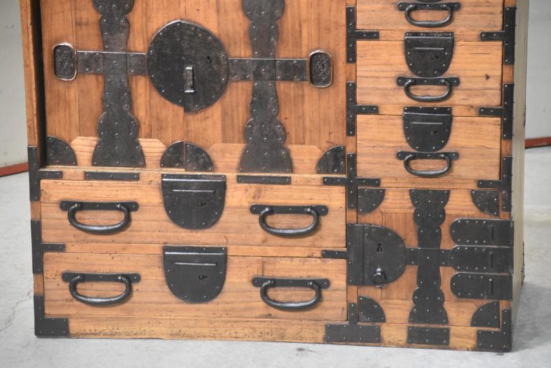 Meiji Period Tokyo Region Merchant Chest Width:780mm - Image 5