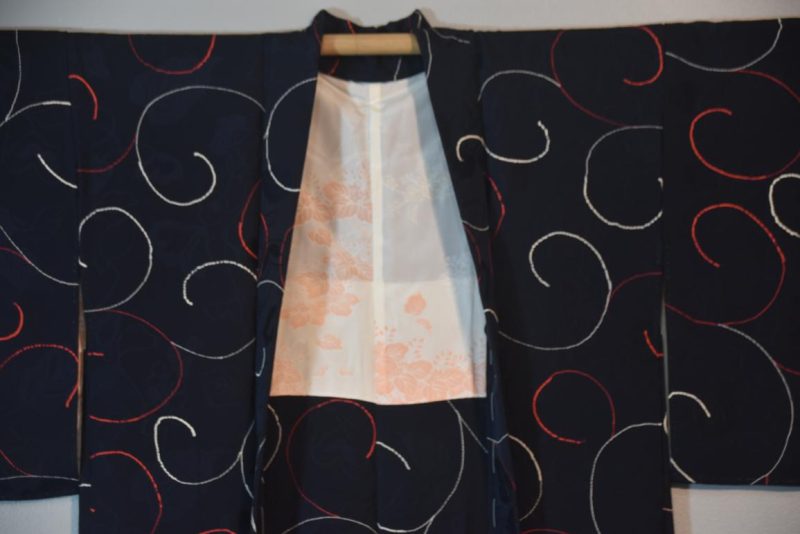Vintage Japanese Silk Haori Jacket - Image 6