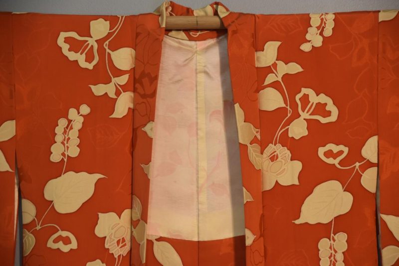 Vintage Japanese Silk Haori Jacket - Image 4