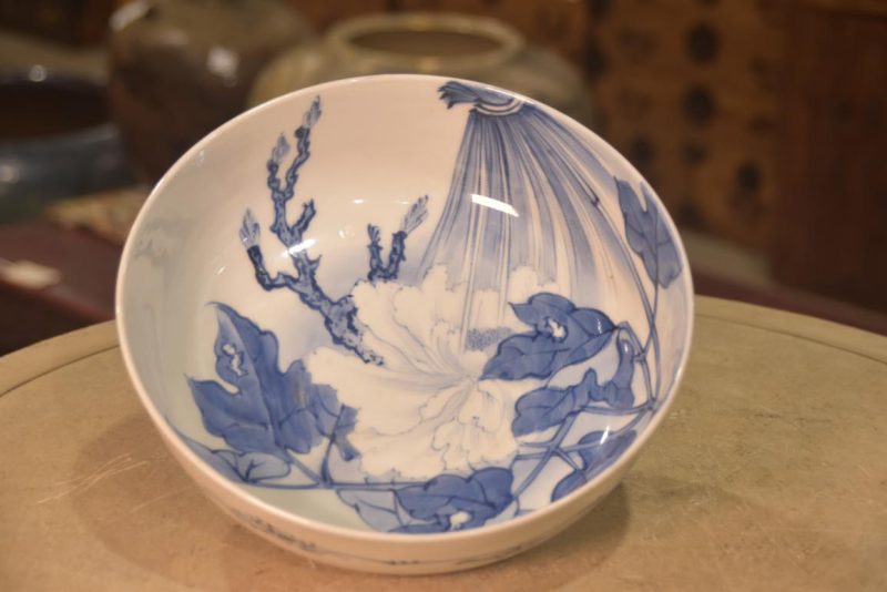 Blue and White Porcelain Bowl decorated with Magnolia's Width:240mm