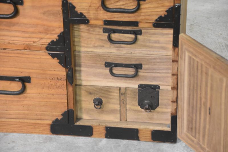 Japanese Clothing Chest Width:1220mm - Image 10