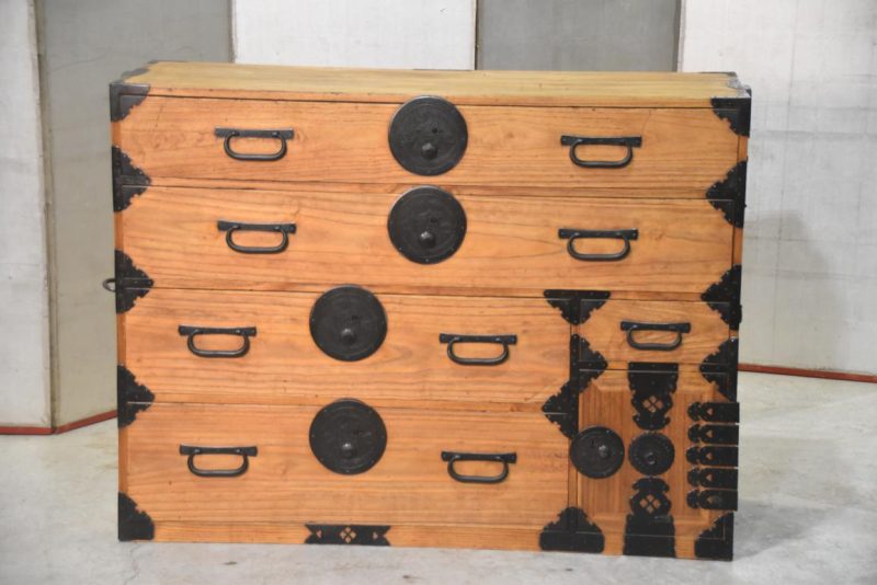 Japanese Clothing Chest Width:1220mm - Image 4