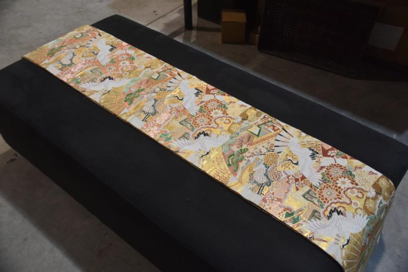 Vintage Obi Sash /Table Runner Gold and Cream Length:4000mm - Image 4