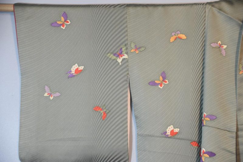 Butterfly Design Soft Japanese Silk Kimono - Image 7