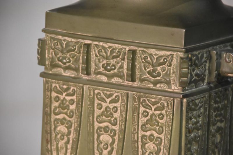 Green Patina Bronze Usubata Ikenobu Vase Width:193mm - Image 5
