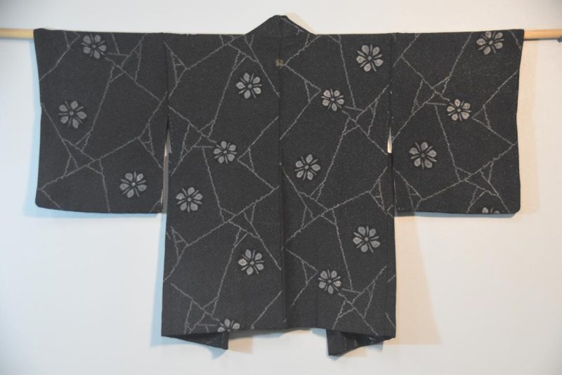 Black Silk Haori Jacket - Image 5