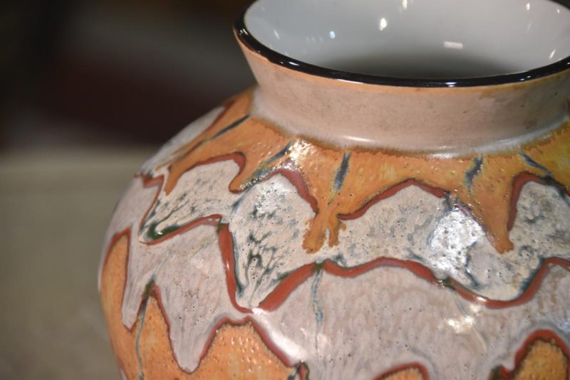Ceramic Vase Height:195mm - Image 2