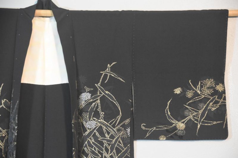 Black Metalic Thread Silk Haori Jacket - Image 6