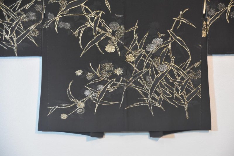 Black Metalic Thread Silk Haori Jacket - Image 4