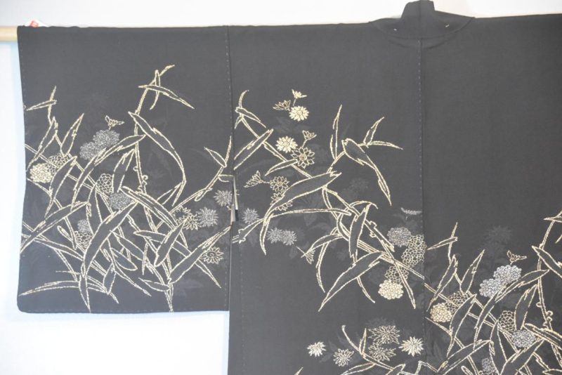 Black Metalic Thread Silk Haori Jacket - Image 3