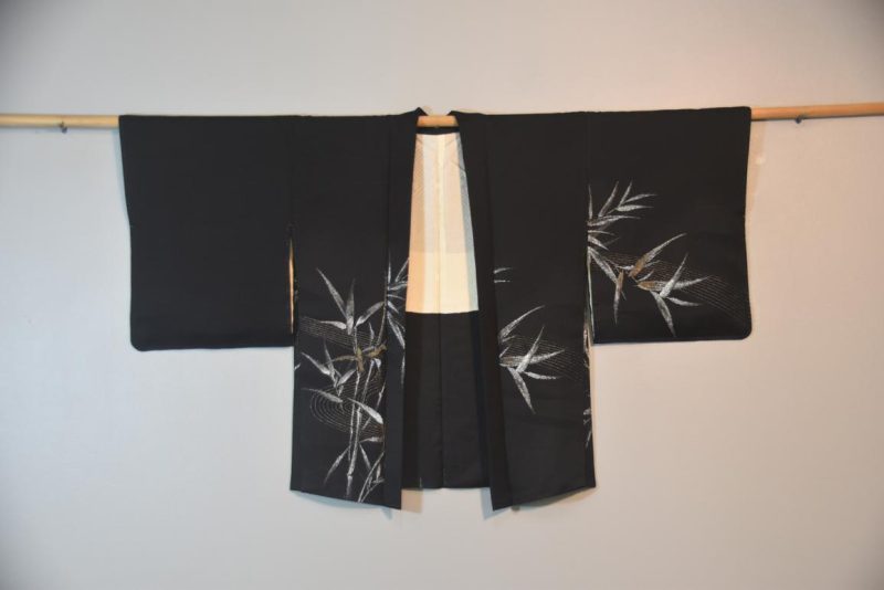 Black Metalic Thread Silk Haori Jacket - Image 5