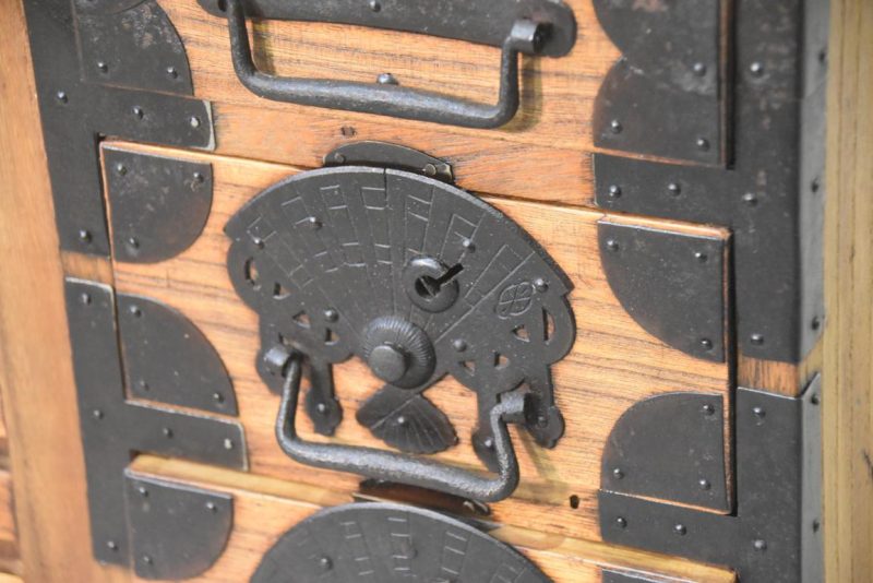 Japanese Ko Choba Dansu Merchant Chest Width:650mm - Image 4