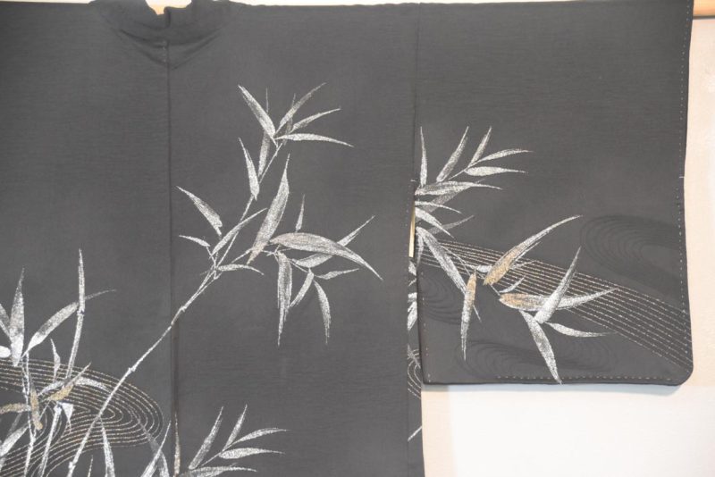 Black Metalic Thread Silk Haori Jacket - Image 3