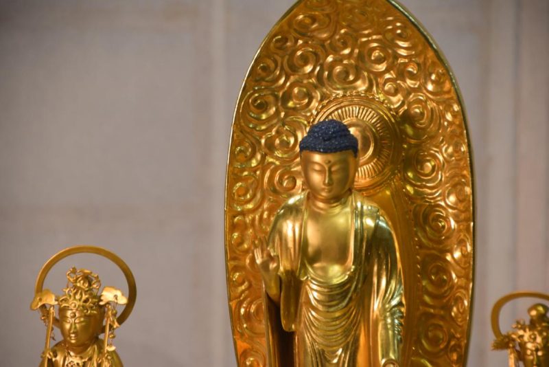 Japanese Gilded Amida San and 2  bodhisattvas Height:440mm - Image 2
