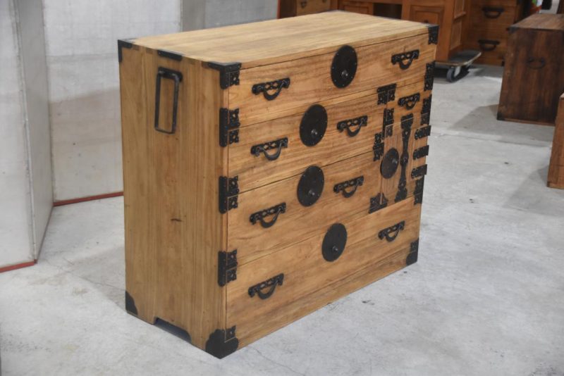 Antique Yonazawa Clothing Chest Tansu Width:1060mm - Image 12