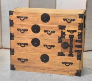 Antique Yonazawa Clothing Chest Tansu Width:1060mm