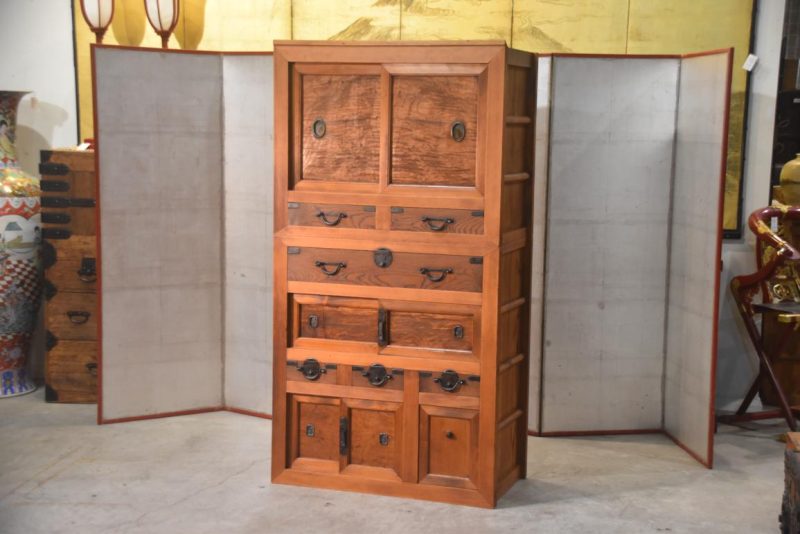 A 2 Section Hikone Region Merchants Chest Width925mm