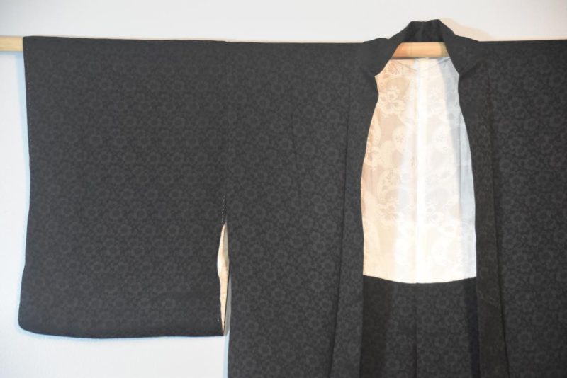 Ultra-Soft Silk Jacquard Japanese Haori Jacket - Image 6