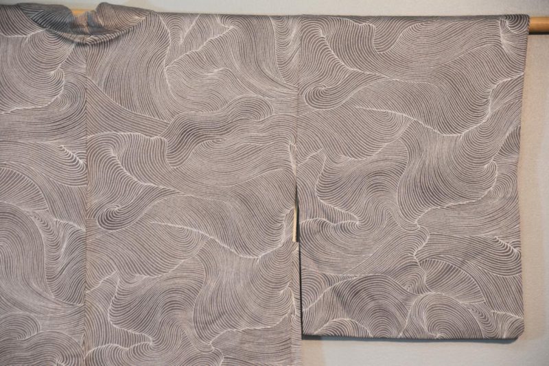Silvery Grey Wave Japanese Silk Haori Jacket - Image 10