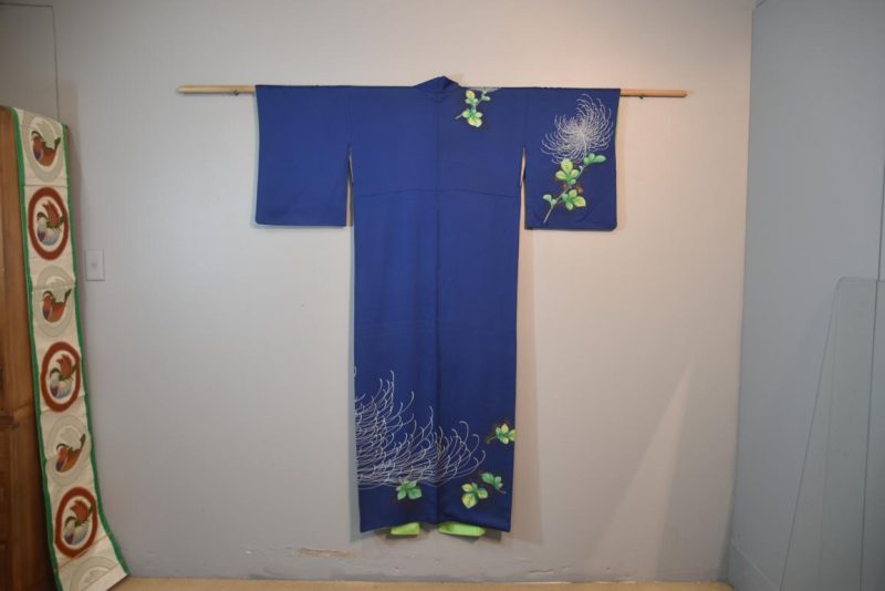 Chrysanthemum Blue Japanese Vintage Silk Kimono