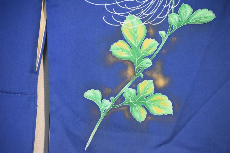 Chrysanthemum Blue Japanese Vintage Silk Kimono - Image 5
