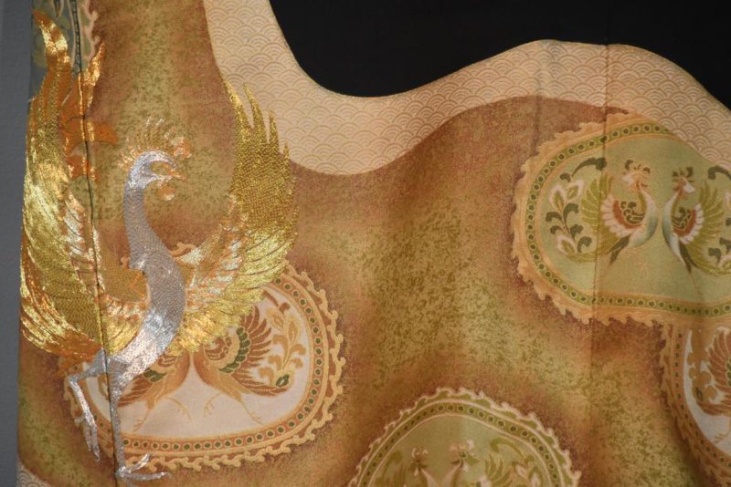 Embroidered Japanese Vintage Silk Kimono - Image 3