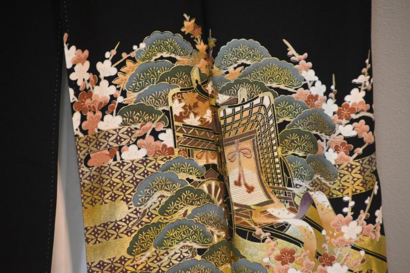 Tomosode Landscape Japanese Vintage Silk Kimono - Image 7