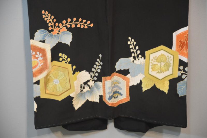 Floral Tomosode Vintage Japanese Silk Kimono - Image 2