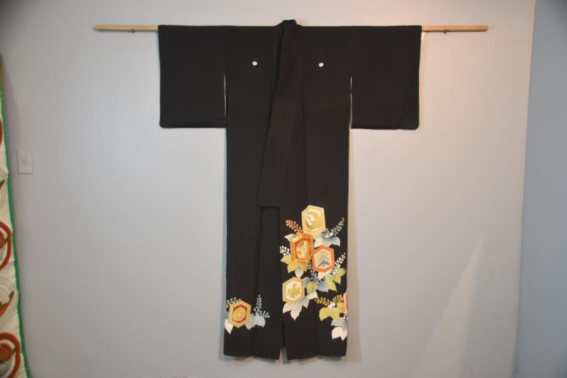 Floral Tomosode Vintage Japanese Silk Kimono - Image 11