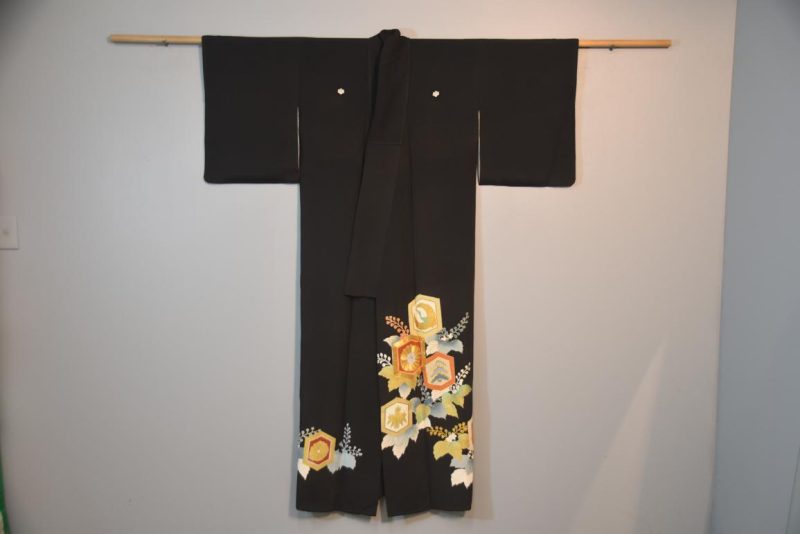 Floral Tomosode Vintage Japanese Silk Kimono - Image 5