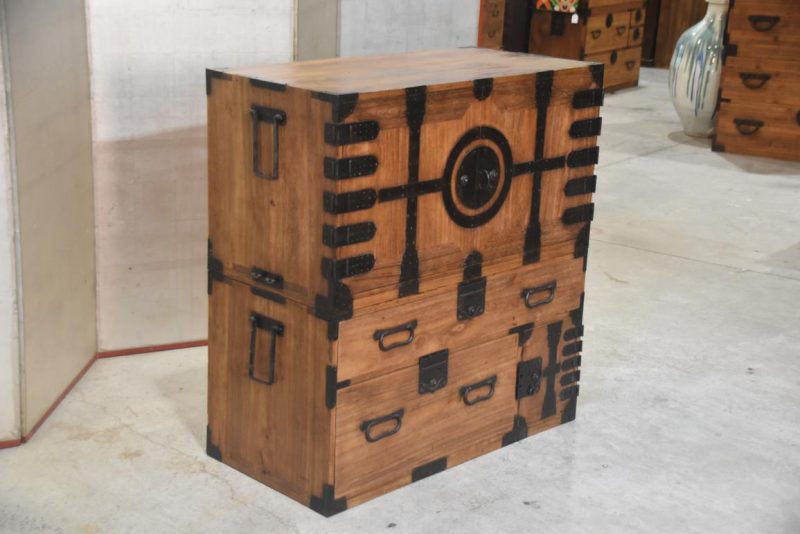Antique Japanese Kannon Biraki Isho Tansu Clothing Chest 2 Sections Width:910mm - Image 18