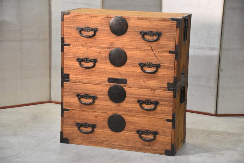 Antique Clothing Chest 4 Drawers Width:910mm
