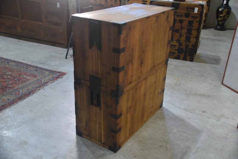 Antique Clothing Chest 4 Drawers Width:910mm - Image 10