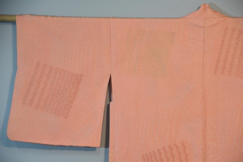Metallic Thread Pink Silk Haori Jacket - Image 9