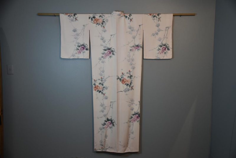 Roses Japanese Vintage Silk Kimono