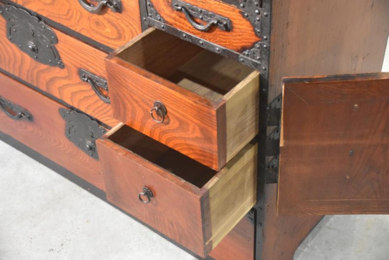 Antique Yonazawa Clothing Chest Tansu Width:1000mm - Image 7