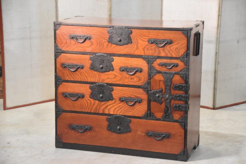Antique Yonazawa Clothing Chest Tansu Width:1000mm