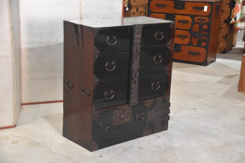 Antique Japanese Black Lacquer Clothing Chest Width:870mm - Image 12