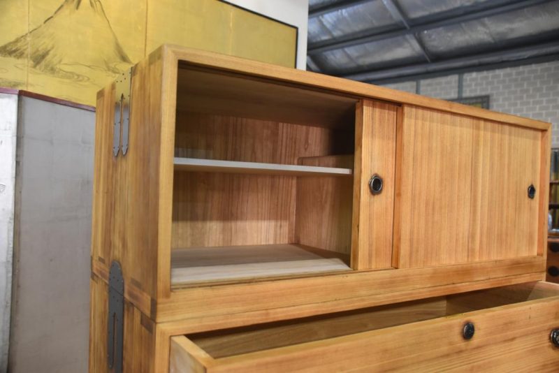 Japanese Vintage Wedding Chest (3 Sections) Width:1060mm's - Image 11