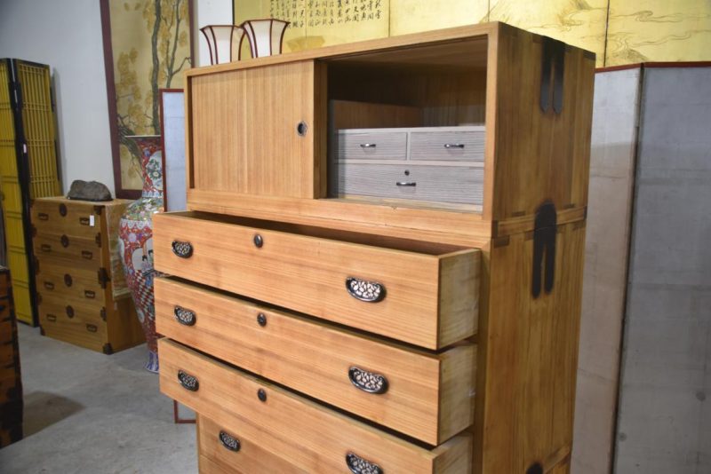 Japanese Vintage Wedding Chest (3 Sections) Width:1060mm's - Image 9