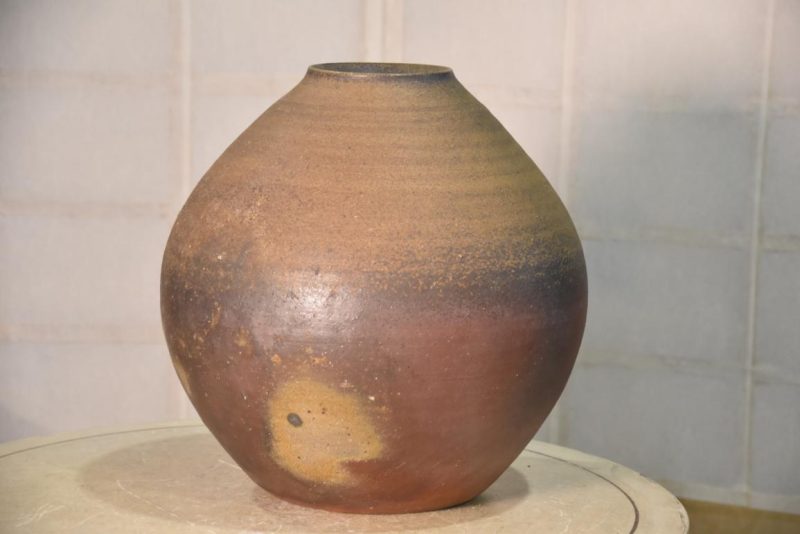 Bizen Pottery Vase Width:310mm - Image 3