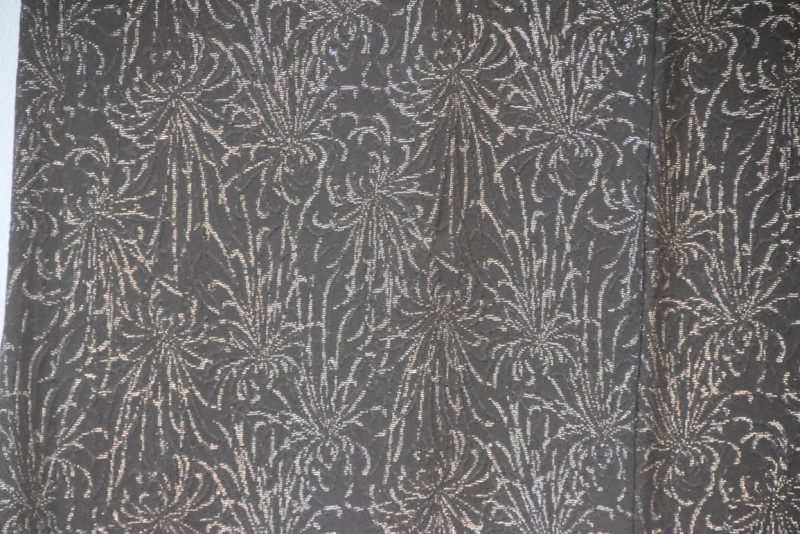 Chrysanthemum Metallic Thread Japanese Silk Haori Jacket - Image 2