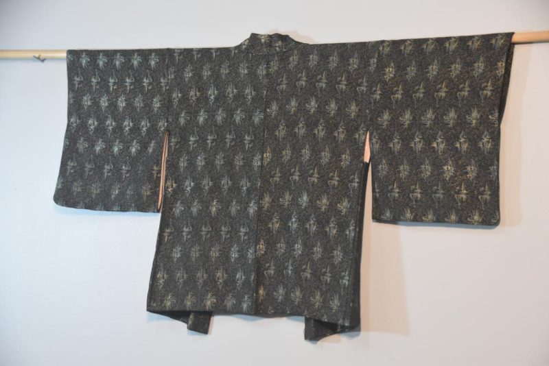 Metallic Thread on Black Japanese Silk Haori Jacket - Image 12