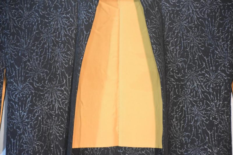 Chrysanthemum Metallic Thread Japanese Silk Haori Jacket - Image 3
